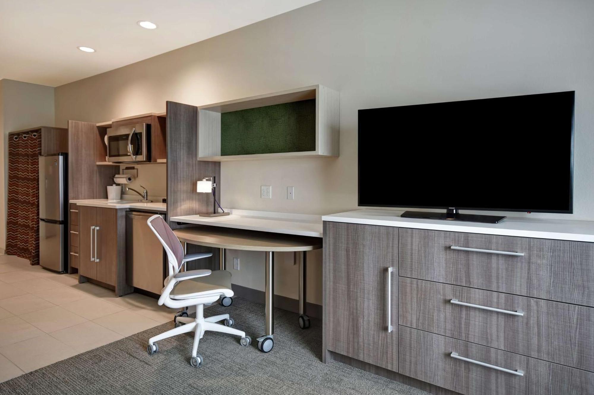 Home2 By Hilton New Orleans Westbank 3* Harvey